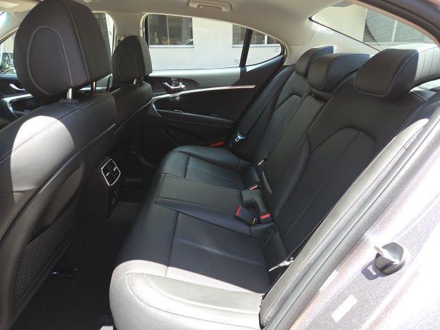 2026 Genesis G70 2.5T RWD