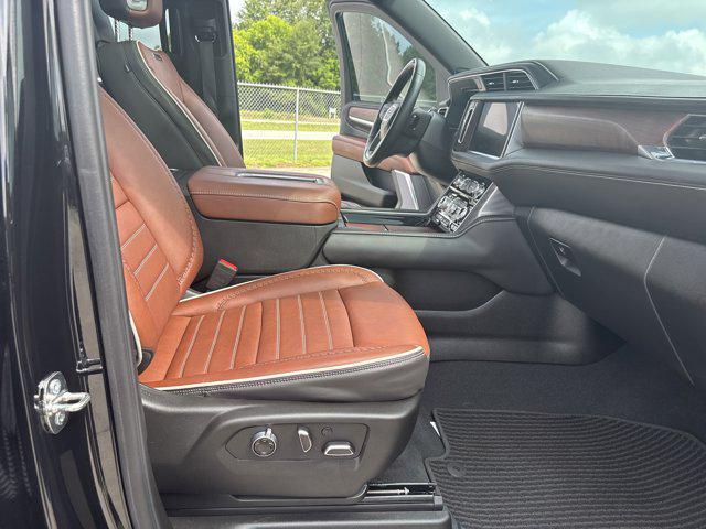 2024 GMC Yukon XL 4WD Denali Ultimate