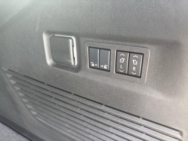 2024 GMC Yukon XL 4WD Denali Ultimate