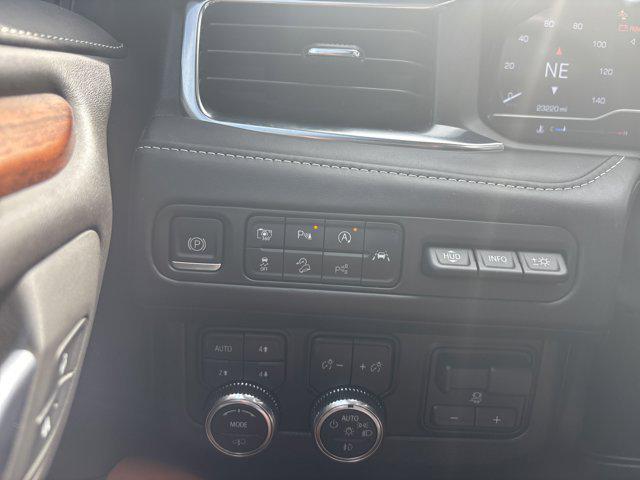 2024 GMC Yukon XL 4WD Denali Ultimate
