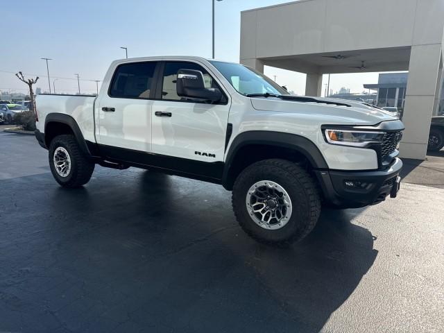 2026 RAM Ram 1500 RAM 1500 RHO CREW CAB 4X4 57 BOX
