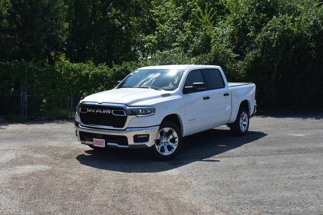 2026 RAM Ram 1500 RAM 1500 LONE STAR CREW CAB 4X2 57 BOX