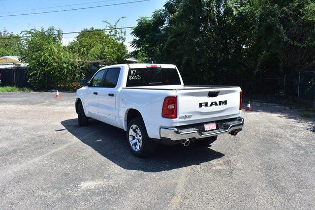 2026 RAM Ram 1500 RAM 1500 LONE STAR CREW CAB 4X2 57 BOX