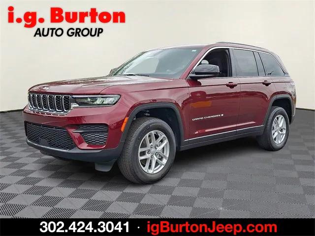 2025 Jeep Grand Cherokee GRAND CHEROKEE LAREDO X 4X4