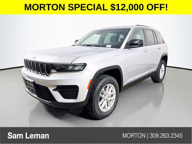 2025 Jeep Grand Cherokee GRAND CHEROKEE LAREDO X 4X4