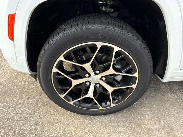 2025 Jeep Grand Cherokee GRAND CHEROKEE SUMMIT RESERVE 4X4