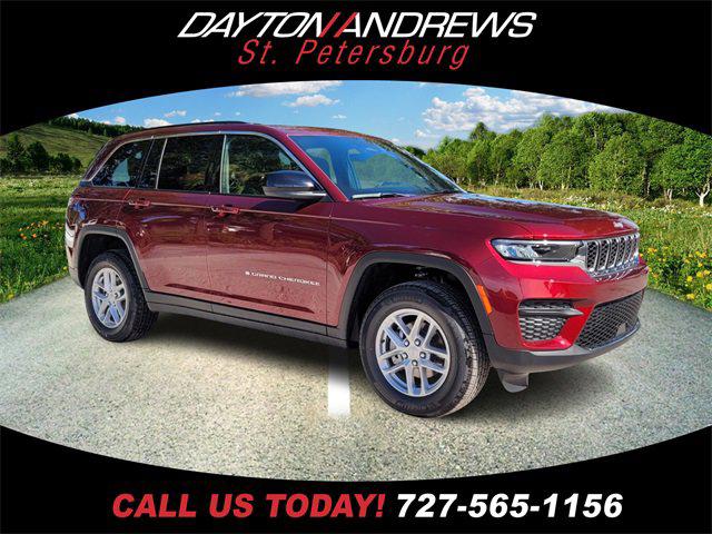 2025 Jeep Grand Cherokee GRAND CHEROKEE LAREDO X 4X4