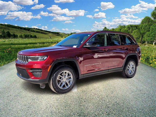 2025 Jeep Grand Cherokee GRAND CHEROKEE LAREDO X 4X4