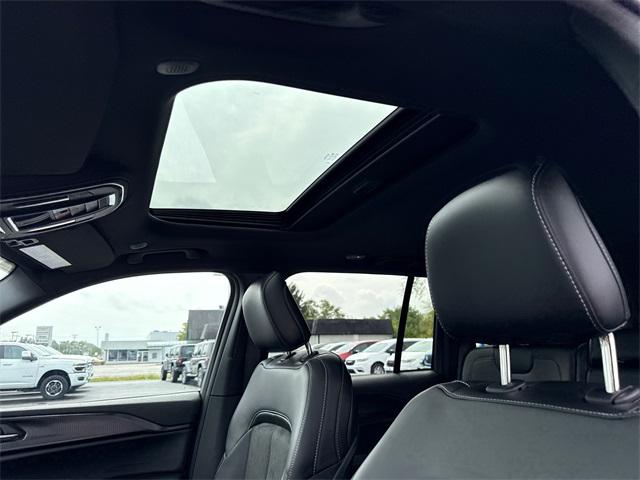 2025 Jeep Grand Cherokee GRAND CHEROKEE ALTITUDE X 4X4 2025 Jeep Grand Cherokee GRAND CHEROKEE ALTITUDE X 4X4