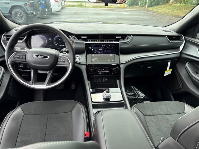 2025 Jeep Grand Cherokee GRAND CHEROKEE ALTITUDE X 4X4 2025 Jeep Grand Cherokee GRAND CHEROKEE ALTITUDE X 4X4