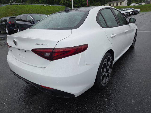 2022 Alfa Romeo Giulia Veloce AWD