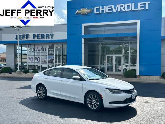 2016 Chrysler 200 S