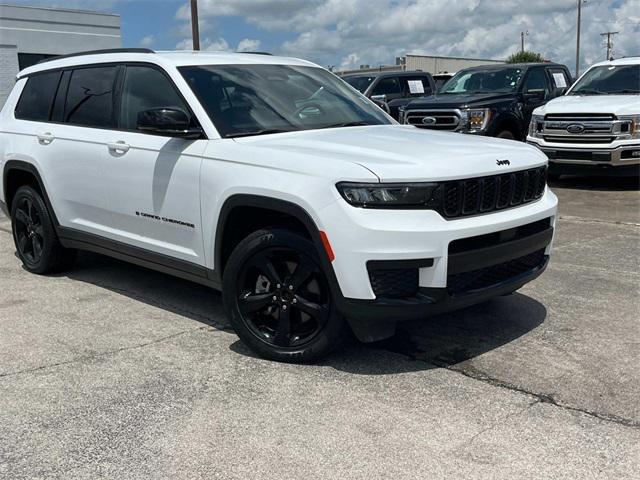 2023 Jeep Grand Cherokee L Altitude 4x4