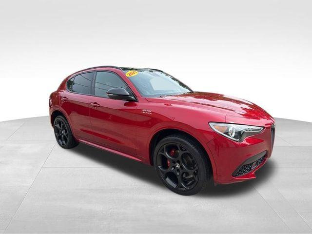 2023 Alfa Romeo Stelvio Veloce AWD