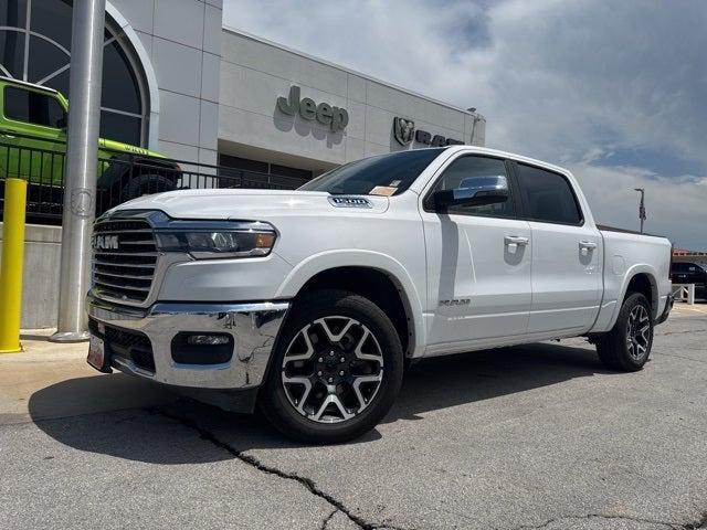 2025 RAM 1500 Laramie Crew Cab 4x4 57 Box