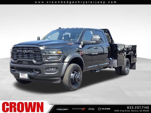 2025 RAM Ram 5500 Chassis Cab RAM 5500 TRADESMAN CHASSIS CREW CAB 4X4 60 CA