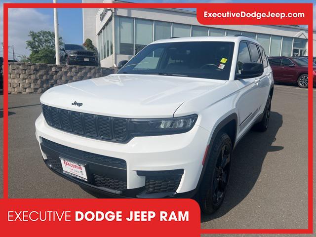 2022 Jeep Grand Cherokee L Altitude 4x4