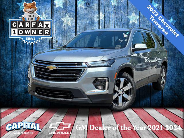 2023 Chevrolet Traverse FWD LT Leather