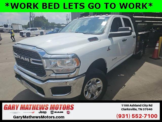 2022 RAM 3500 Tradesman Crew Cab 4x4 8 Box