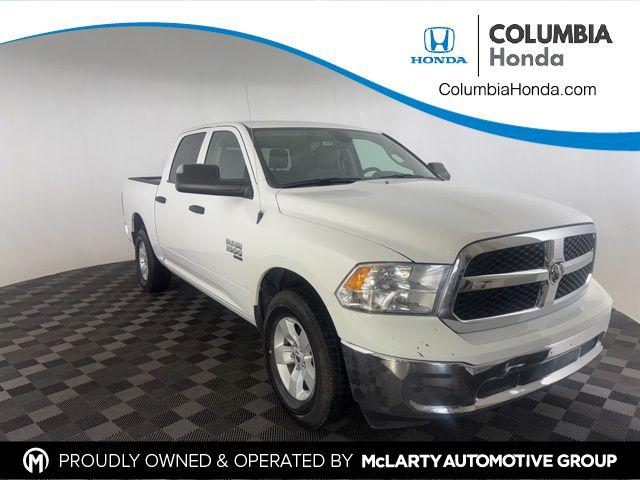 2023 RAM 1500 Classic SLT Crew Cab 4x4 57 Box