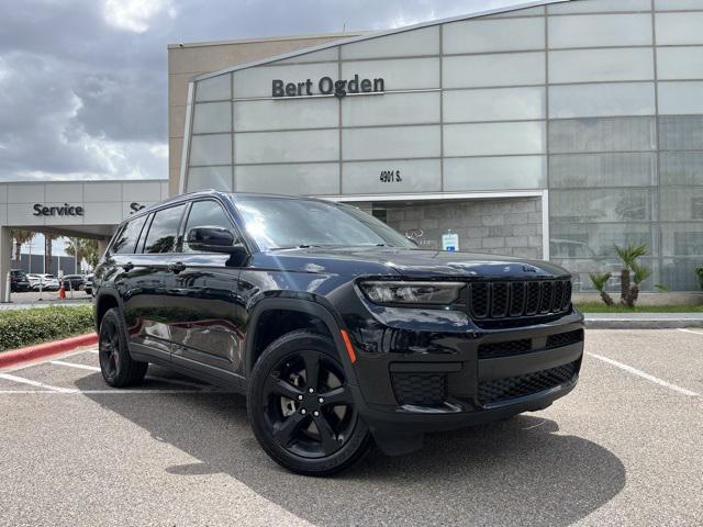 2023 Jeep Grand Cherokee L Altitude 4x2