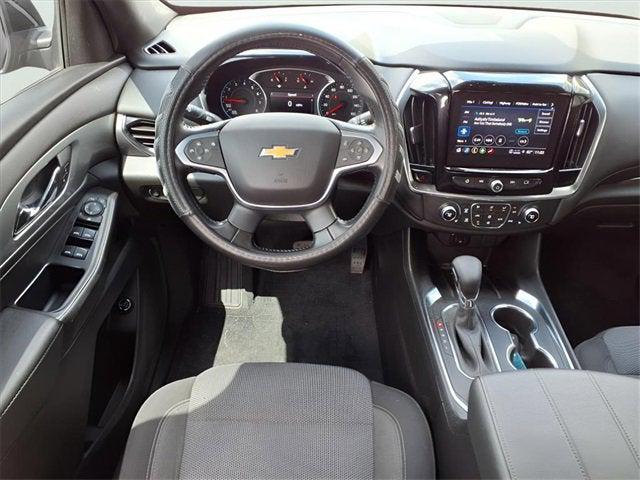 2022 Chevrolet Traverse AWD LT Cloth