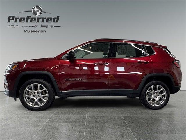 2022 Jeep Compass Latitude Lux 4x4