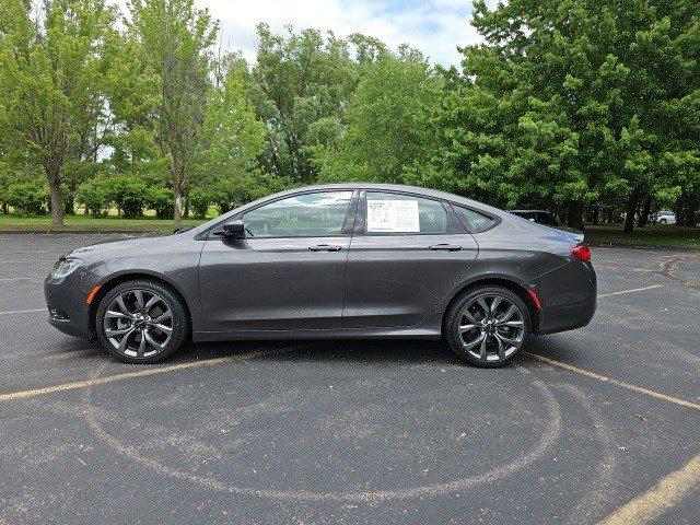 2015 Chrysler 200 S