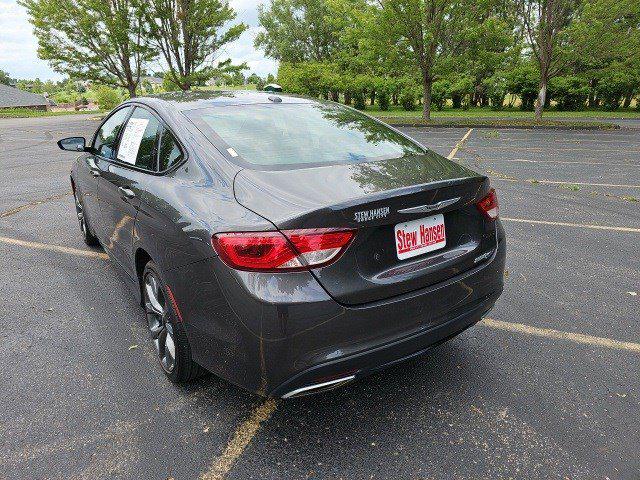 2015 Chrysler 200 S