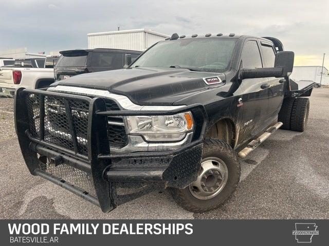 2021 RAM 3500 Tradesman Crew Cab 4x4 8 Box