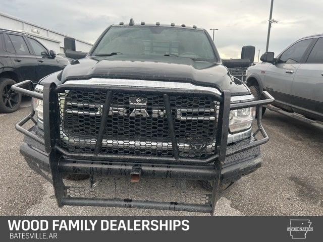 2021 RAM 3500 Tradesman Crew Cab 4x4 8 Box