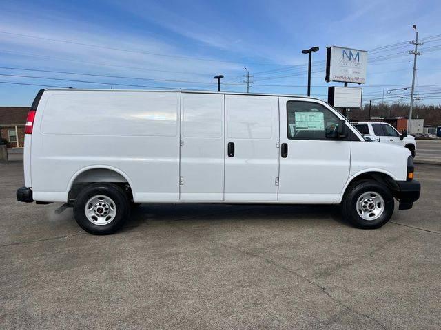 2025 GMC Savana Cargo RWD 2500 Extended Wheelbase Work Van