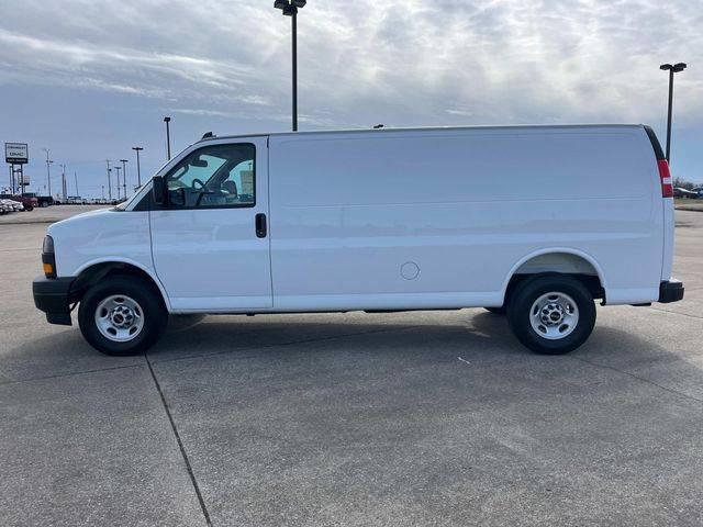 2025 GMC Savana Cargo RWD 2500 Extended Wheelbase Work Van