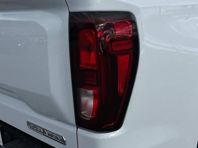 2025 GMC Sierra 1500 4WD Crew Cab Short Box Elevation with 3SB