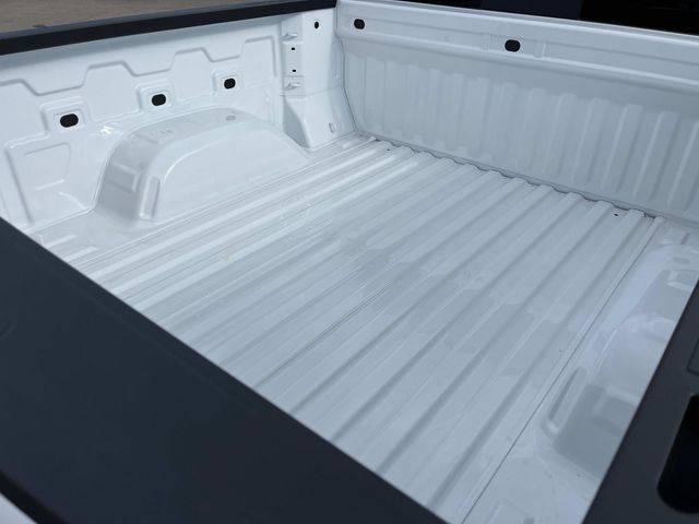 2025 GMC Sierra 1500 4WD Crew Cab Short Box Elevation with 3SB