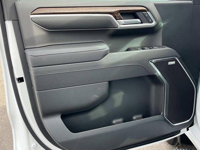 2025 GMC Sierra 1500 4WD Crew Cab Short Box Elevation with 3SB