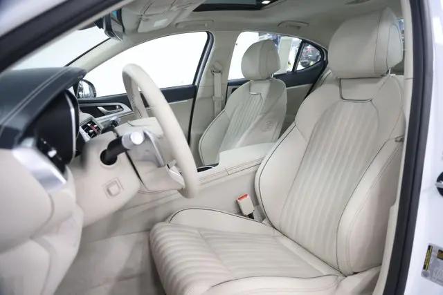 2026 Genesis G70 2.5T AWD Prestige