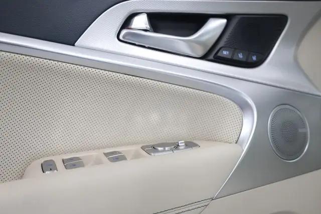 2026 Genesis G70 2.5T AWD Prestige
