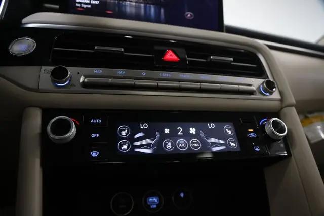 2026 Genesis G70 2.5T AWD Prestige