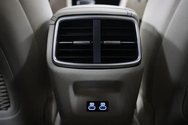 2026 Genesis G70 2.5T AWD Prestige