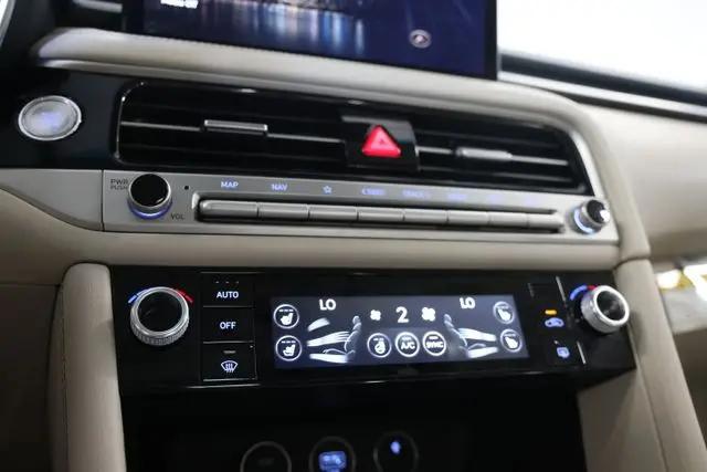 2026 Genesis G70 2.5T AWD Prestige