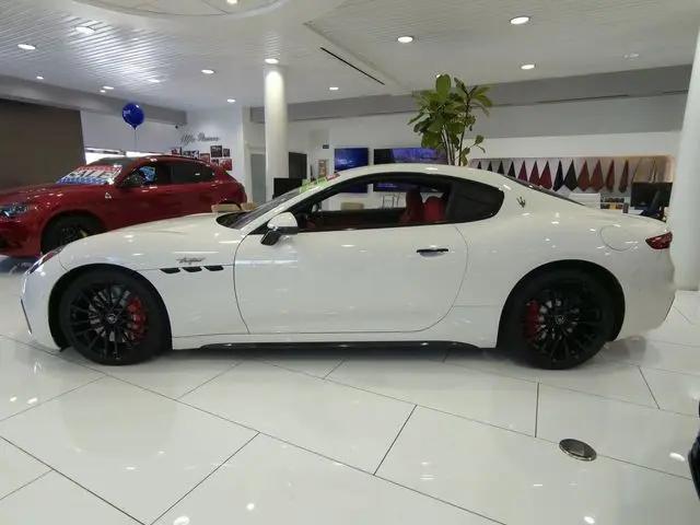 2024 Maserati GranTurismo Trofeo