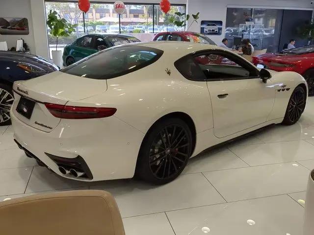 2024 Maserati GranTurismo Trofeo