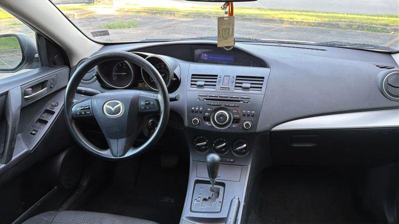 2012 Mazda Mazda3 i Touring
