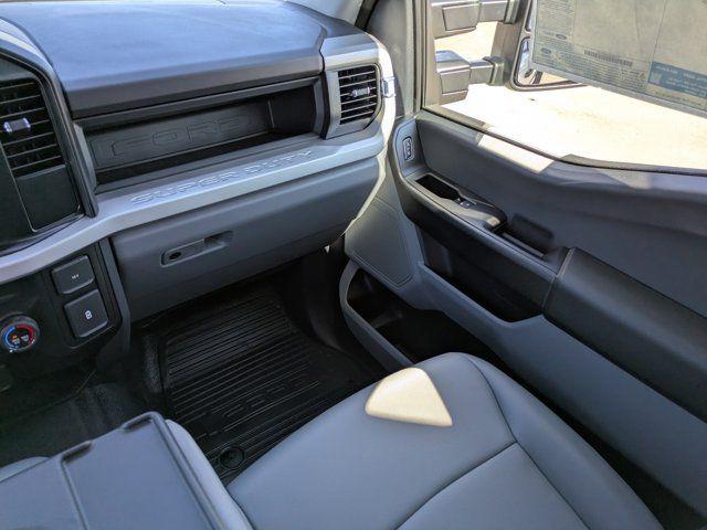 2025 Ford F-450 XL