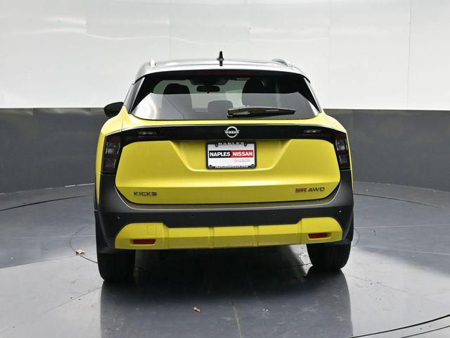 2025 Nissan Kicks SR FWD