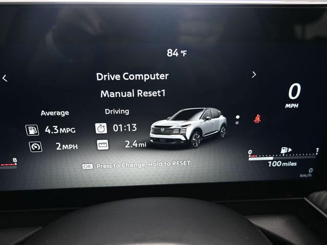 2025 Nissan Kicks SR FWD