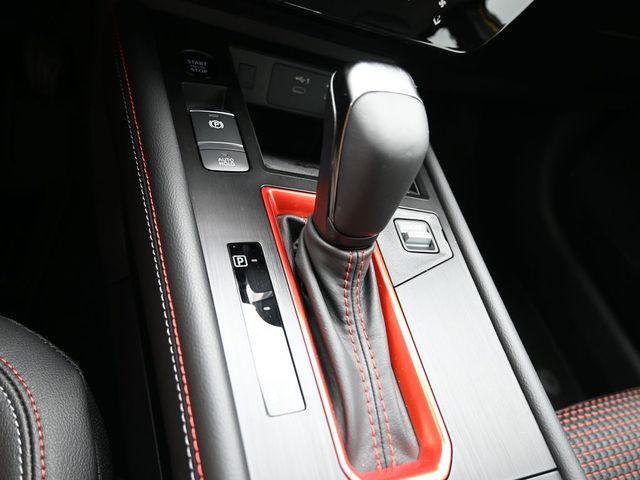 2025 Nissan Kicks SR FWD