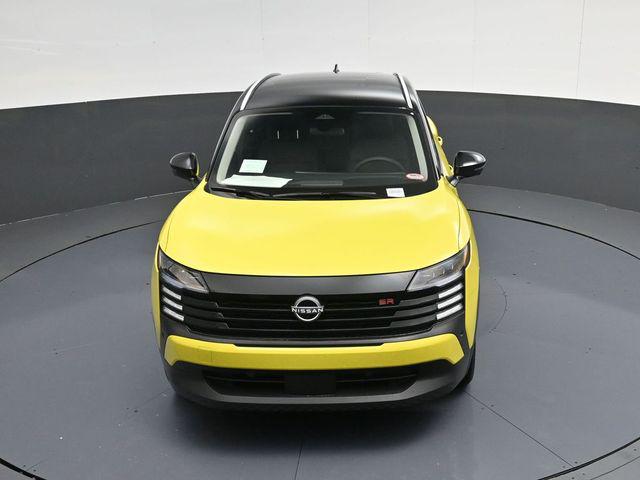 2025 Nissan Kicks SR FWD