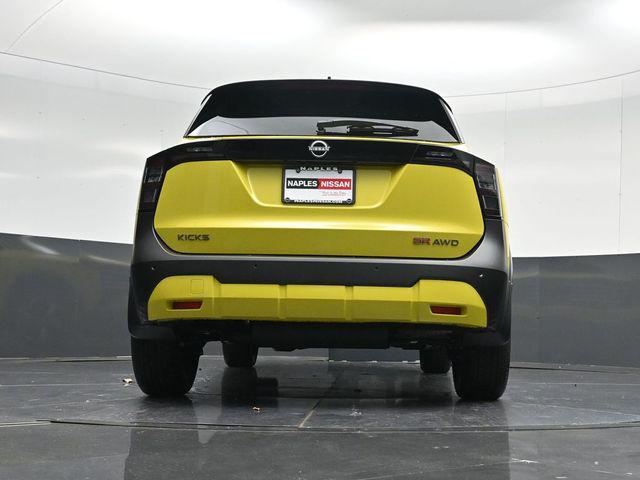 2025 Nissan Kicks SR FWD